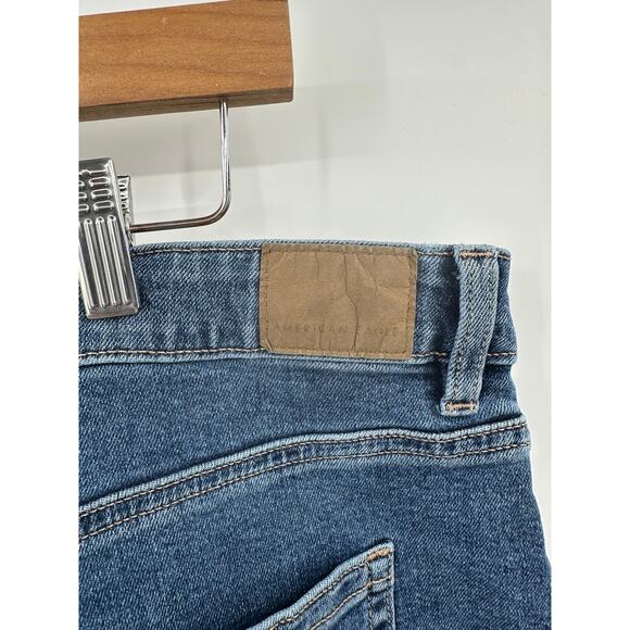 American Eagle Stretch Mom Jean Solid Blue Stretch Denim Size 18 Regular - Picture 9 of 12